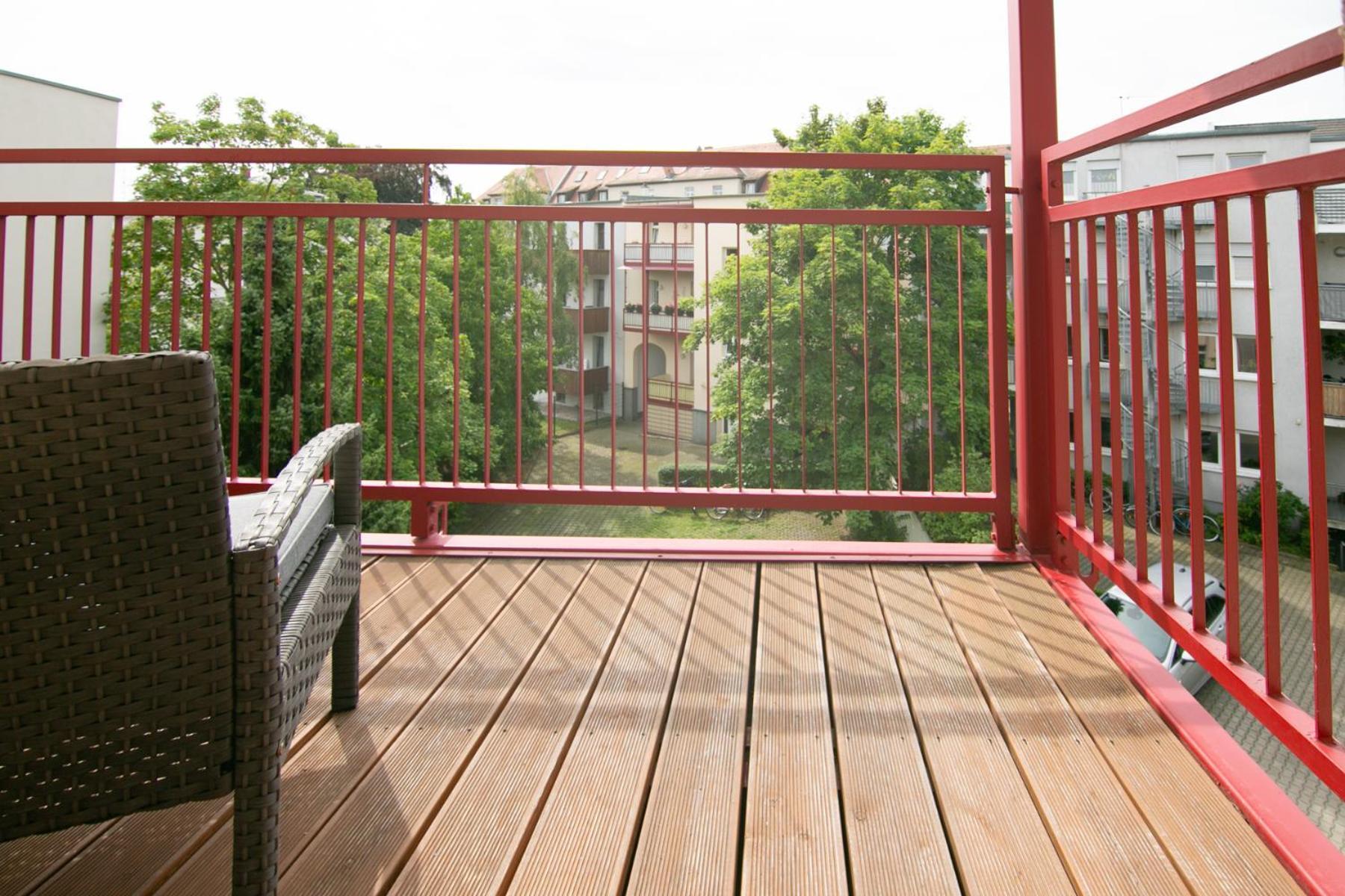 2 Zimmer, Bett Und Schlafsofa, Balkon, Waschmaschine L Leipzig Dış mekan fotoğraf